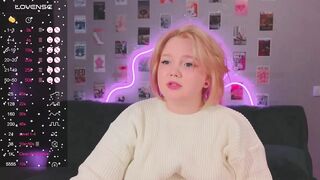 eva_kittenn -Lush blondie is cute with her clothes on and won't take her clothes off