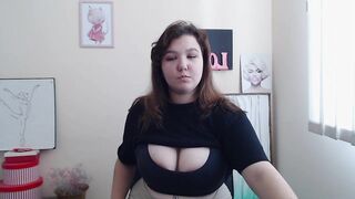 Malaya_Kati - redheaded babe chatting away