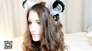 RexanneDail - beautiful student chatting in chat room and shy to undress on camera