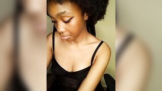 Mysterious_Seductive - Latina with curls dances in front of the camera and shows her ass and her pussies