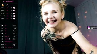 Britney_Lynch - Young student with tattoos dances in her clothes in front of the camera and chatting nicely