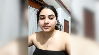 Kathsexcam - Curly-haired babe with a big booty sweetly chatting and teasing in front of the camera