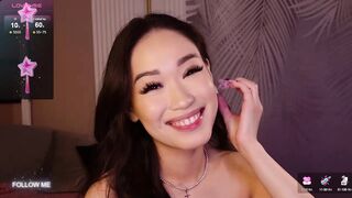 Kami_Lee_ - adorable Asian girl sweetly chatting and teasing in front of the camera