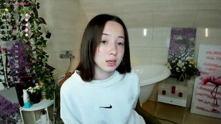 Hayle_Hill - Student girl chats sweetly and dances naked in front of the camera in the bathroom