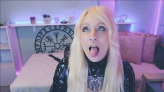 Jan_ina - Blondie in a leather suit sweetly chatting and teasing in front of the camera