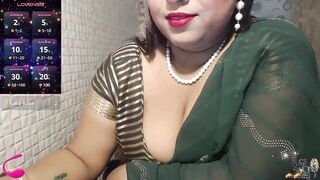 Oh_Maya - Indian girl with big tits sweetly chatting and teasing in front of the camera