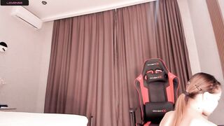 sharlin_13 - Skinny babe with lavens in her pussy enjoys and shows her naked body on camera