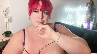 redxxxvixen - A red haired chick teases with her big tits and sweetly chatting with the chat room