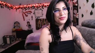 azahar__ziiz - Young brunette with tattoos sweetly chatting and teasing in front of the camera