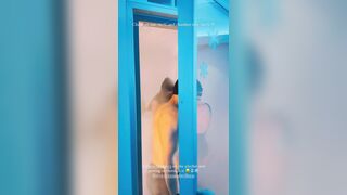 Фрэнки Бридж — молодые парни показывают на камеру, как стать жестче.