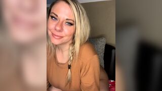 Southern_Belle_19 - Мильфочка в одежде дразнится перед камерой и не хочет снимать одежду