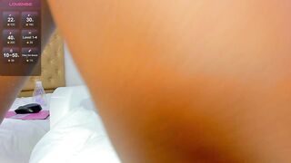 Alessiiaa_ - Mulatto with a beautiful ass fucks with a rubber cock on the floor and cums hard