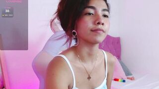 andromeda_meyer -  girl chatting sweetly