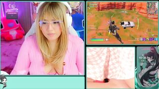 Alison__evans - pretty girl playing a game