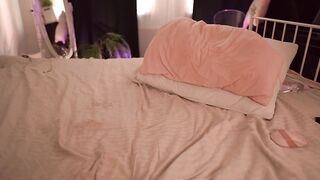 ifuckingtoy_ - girl fucks herself on camera with a dildo.