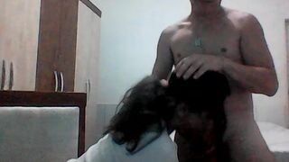 Bombomepimenta - Шлюха сосет член своего мужчины и получает колоссальное удовольствие