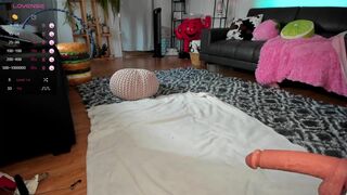 skyewatson - развратная сучка сосет член