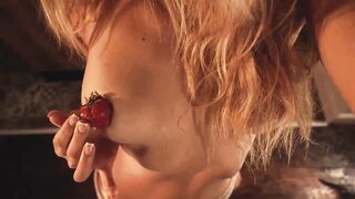 HEYBANANA Live Cams, Alluring enchantress, Alluring Porn Slut