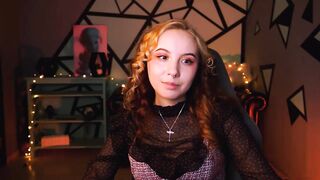 JasmineMilko -  a girl is chatting and smiling.