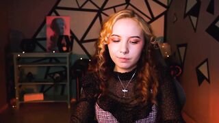 JasmineMilko -  a girl is chatting and smiling.