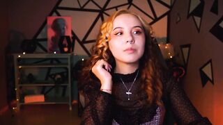 JasmineMilko -  a girl is chatting and smiling.