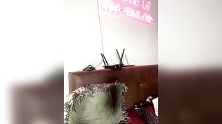 SamaraJay1 -Blonde girl sweetly chats and teases in front of the camera