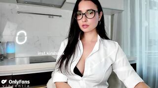 VincentiaX - Porn Video [Bongacams]: mesmerizing queen, playful, breathtaking hips