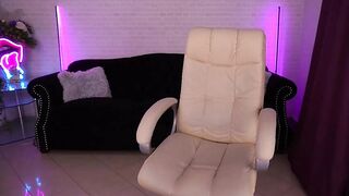 DaenerysDaen - Porn Video [Bongacams]: constantly horny, beautiful porn slut, seductive glutes