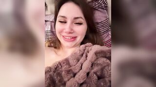 Girls-Leia - Porn Video [Bongacams]: shapely legs, radiant beauty, sensuous surrender