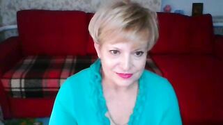 Nance_Margie - Milf sits and chats and doesn't want to undress in front of the camera, she's shy