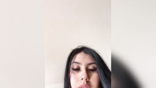 sophie_conor - Young bitch talks sweetly and is shy to undress in front of the camera