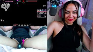 VenusIsLove_ - Young streamer on stream masturbates her pussy with a brator and communicates with the chat while playing a game