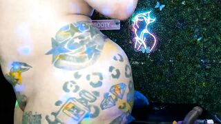 ThickAssRena - slut with a big ass panties in front of the camera and gets pleasure from lavender in her pussy.