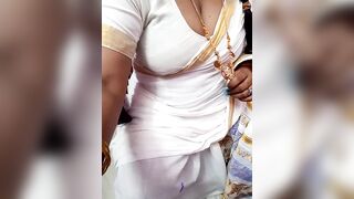 Tamil_Rathi - [Indiana girl is sweet-talking and won't take off her clothes for the camera.