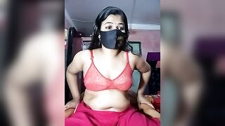 Sumi-roy - [Busty Indian babe shakes her big boobs in bra