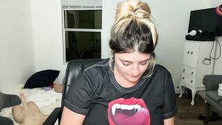 magicsparkles - [Puffy babe shy to undress in front of the camera.