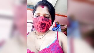 sweet_rasmalai -Indian girl teases her big tits in front of the camera and sweet talks her way to the camera