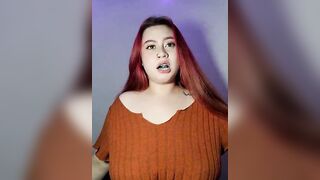 Scarlet_garnet - Young babe with red hair is teased in front of the camera in a beautiful froth and sweetly interacting