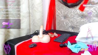 Viviana_ruizz -Busty mlfochka fucks with a rubber dick and cums hard