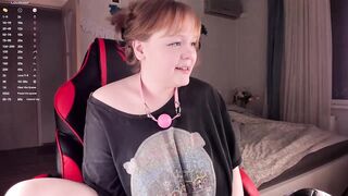 LisaLaas - [young woman with big tits in a tank top teasing in front of the camera