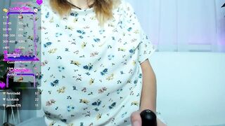 Bell_a_mi_ - [Skinny babe in lingerie teases in front of the camera and chats sweetly