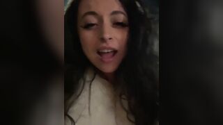 Lina_twin - Brunette chats sweetly and teases in front of the camera