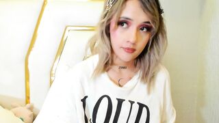 Sabrina_Cole - Tattooed babe teases in front of the camera and chatting sweetly to the chat room