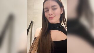 Queendance - Babe videotaping herself in the locker room sweet-talking.