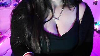 _Tannushree - [brunette with big tits teasing in front of the camera and sweet chatting with the chat room