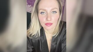 Sweetrasp -  Milfa with big tits is teased in front of the camera and enjoys lavence in her pussy