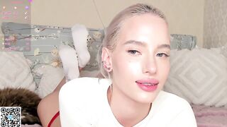 Kate_bremar - Charming young babe chats and teases in front of the camera