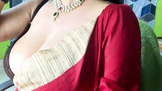 Aishwarya_101_ -Indian with big boobs teasing in clothes on camera and chatting cutely with chat