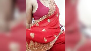 kaamuk_shweta - Indian girl in clothes teases in front of camera and chats nicely with chat