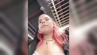 RiriRoseey - Pink haired babe films herself in a store and chats sweetly with the chat